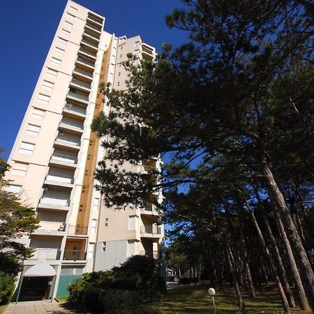 Residence Excelsior Lignano Sabbiadoro Exterior photo