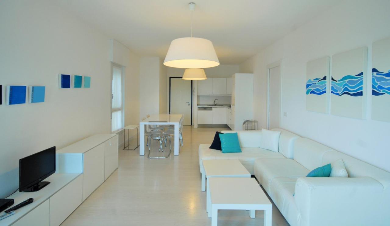 Residence Excelsior Lignano Sabbiadoro Exterior photo
